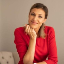 Олеся - Юристы и консультанты - Юристы и адвокаты