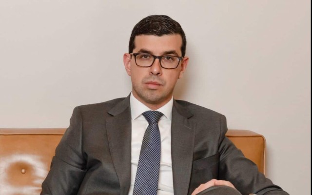 Адвокат Вадим Глозман: Защитник слабых и страстный сторонник справедливости